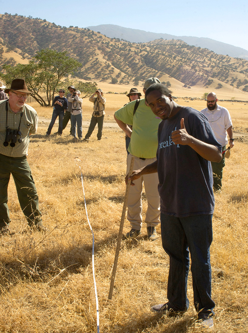 Tejon Ranch Conservancy California Naturalists work on habitat restoration