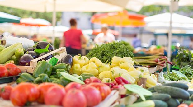 Thumbnail image of a super market of vegetables